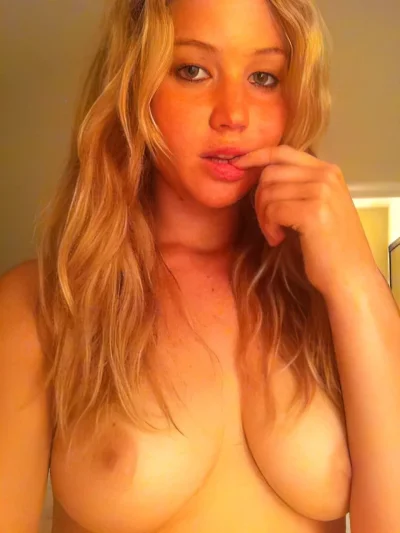 Дженнифер лоуренс сливы 18