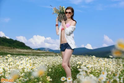 Фотосессия с ромашками