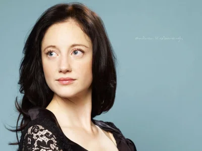 Andrea riseborough