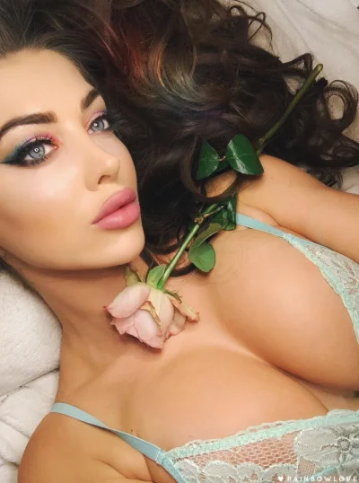 Деми Роуз в Нижнем белье