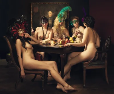 Домашние вечеринки в стиле ню