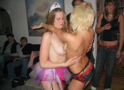 Корпоративная вечеринка разврат