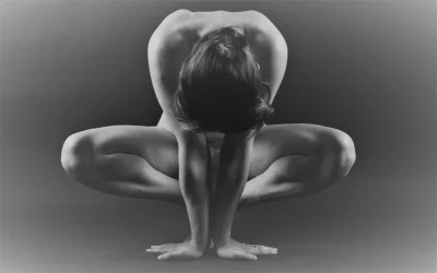 Кати Миссон йога голая