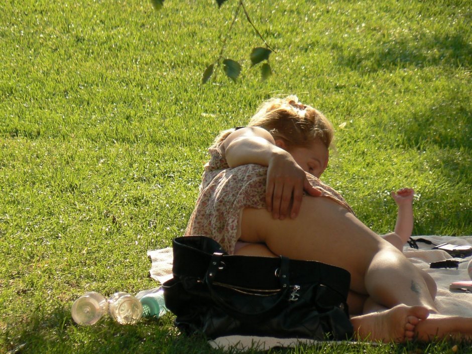 Подглядывание за голыми