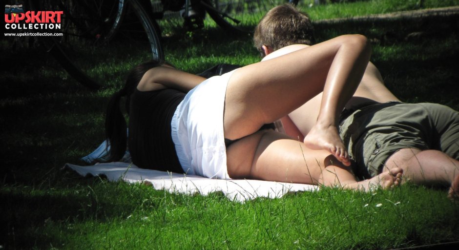 Женщины переодеваются