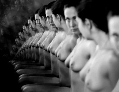 Эротическая фотосессия на дороге