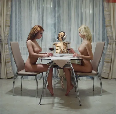 Скелет женщина