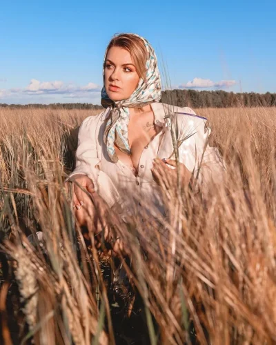 Деревенская женщина