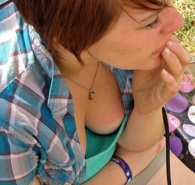 Случайные голые женщины