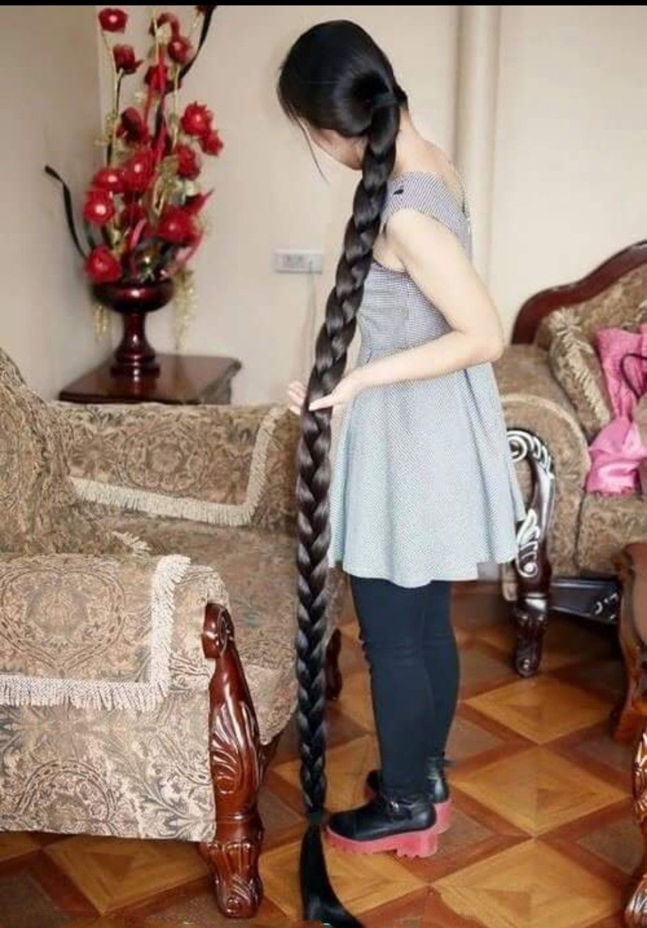 Длинноволосые красавицы России