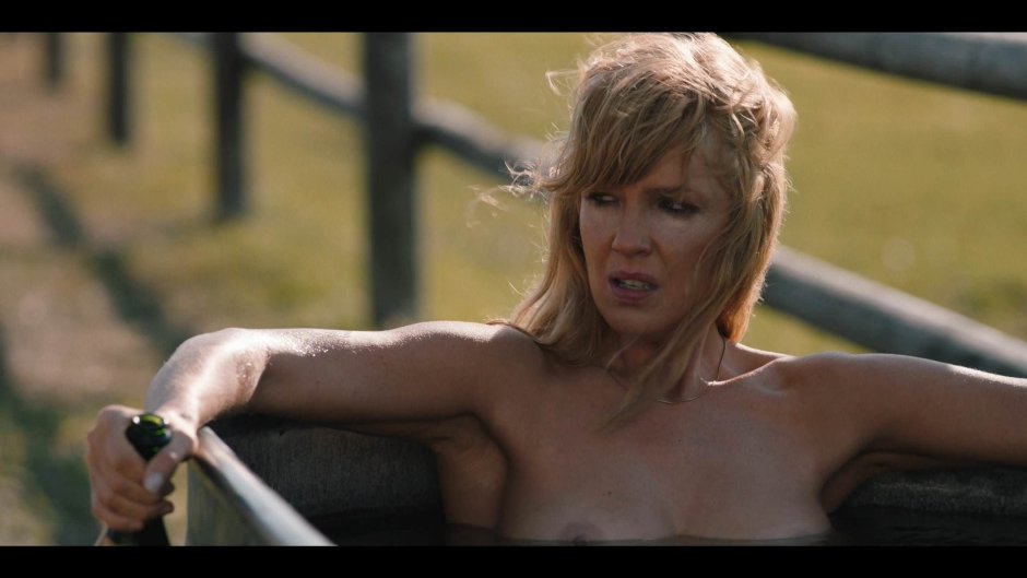 Келли райлли сиськи йеллоустоун