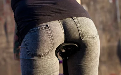 Большие сиськи и попки в латексе