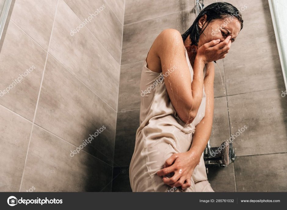 Первый анал кричит от боли