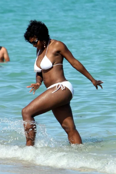 Серена уильямс на пляже