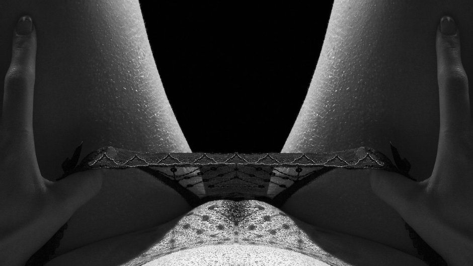 Возбуждающие голые женщины