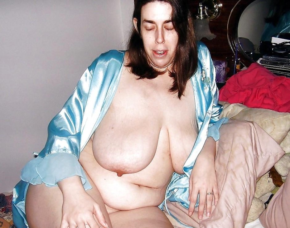 Взрослые худые волосатые женщины