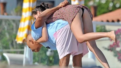 Смелые Наряды девушек на улице