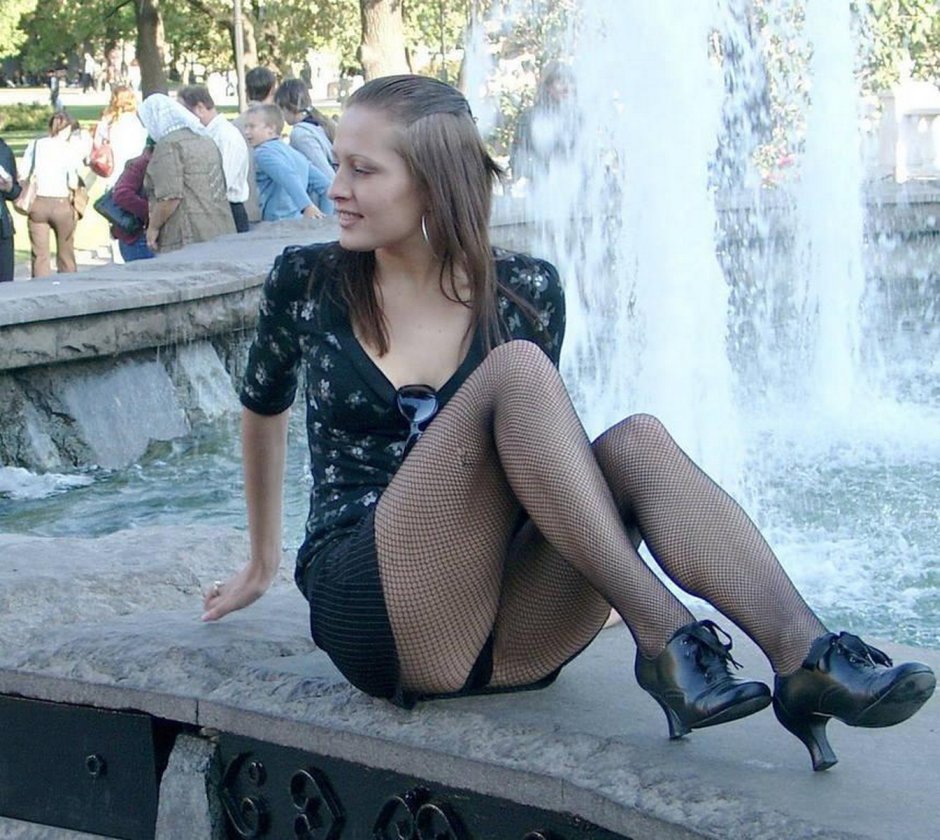 Русские женщины под юбкой