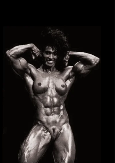 Красивая культуристка