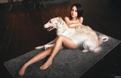 Вязка девушки с псом