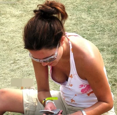 Засветила соски