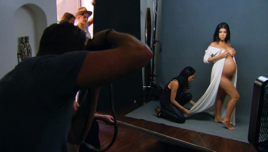 Ким кардашян беременная ню