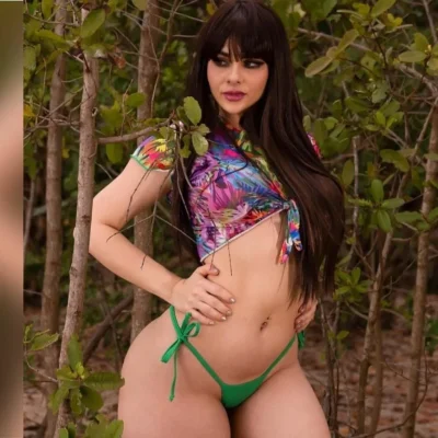 Модель jailyne ojeda