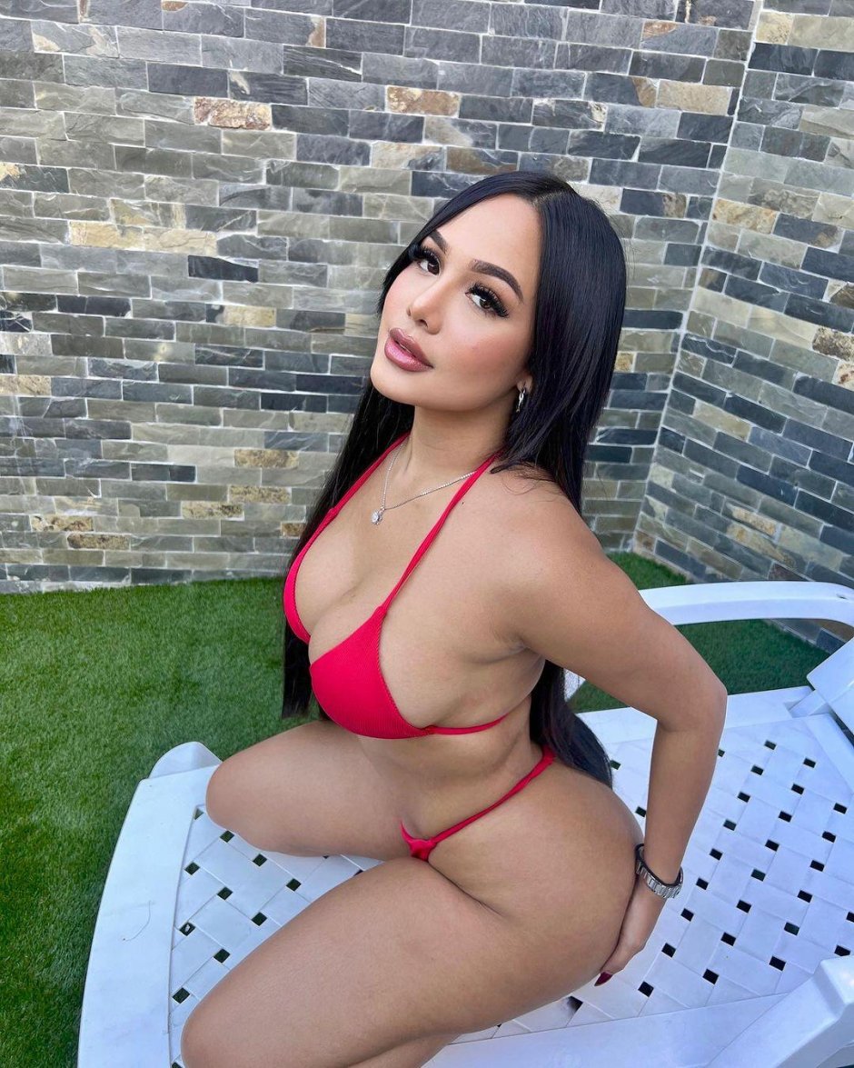 Эскорт девушка