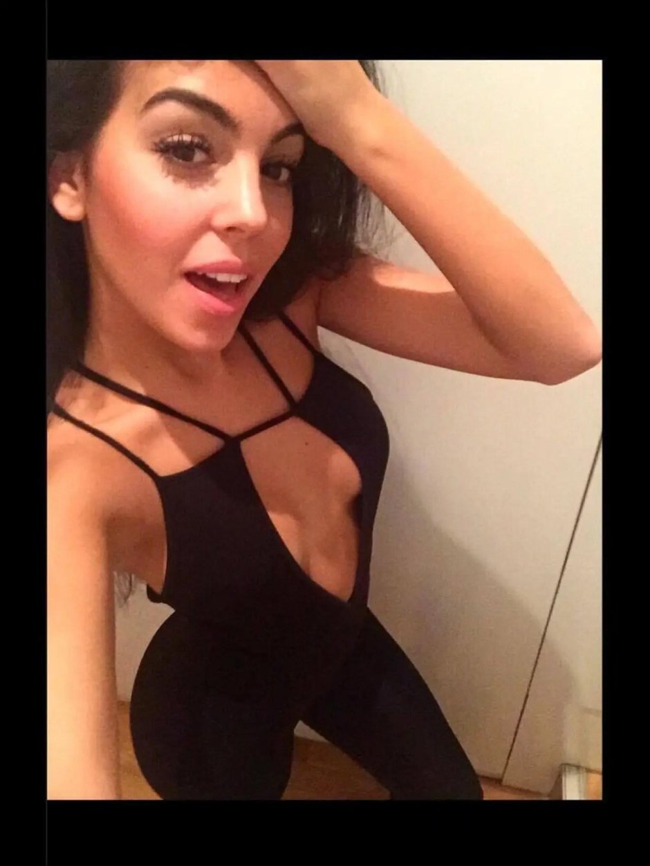 Джорджина родригес сливы