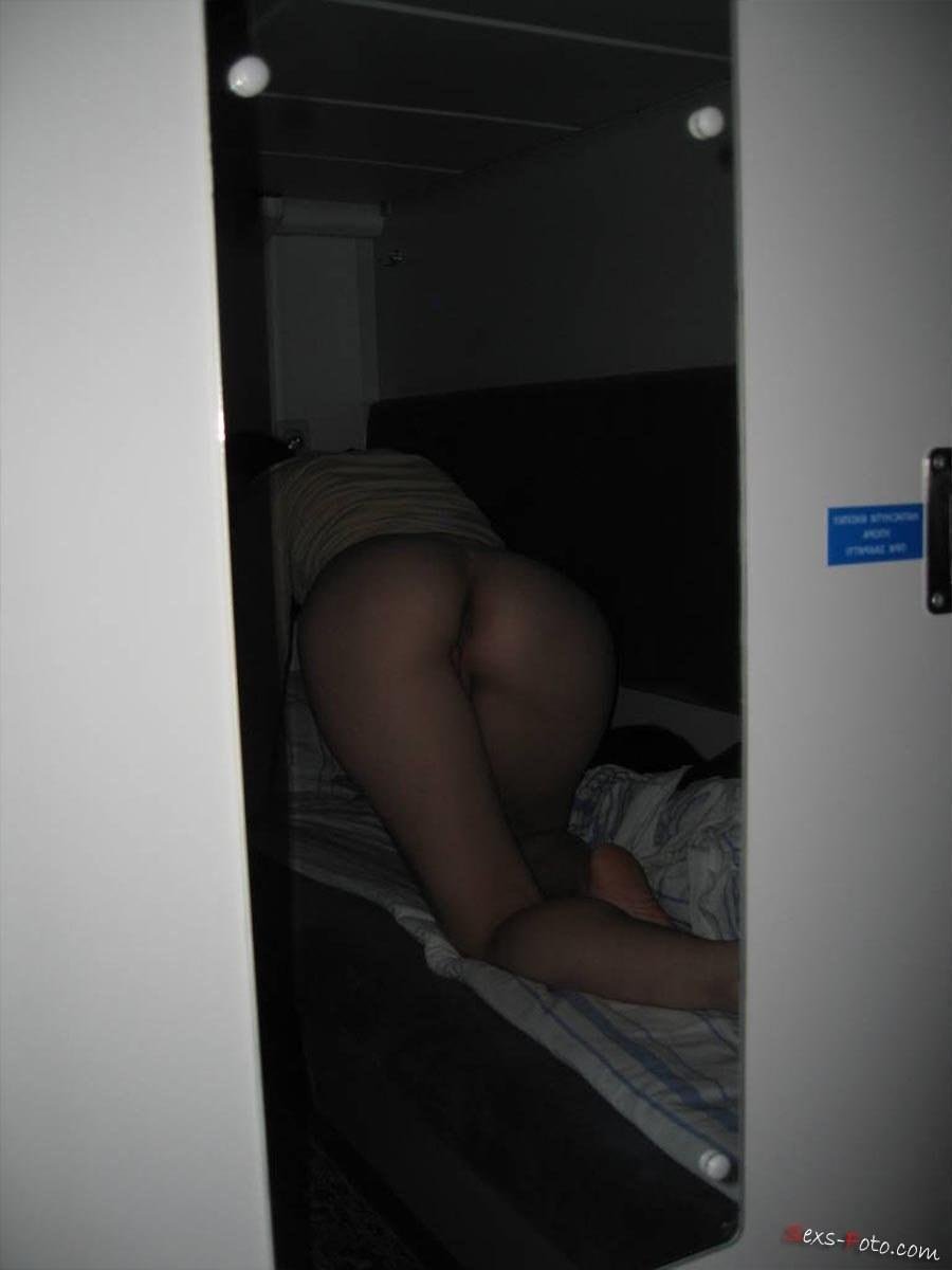 Девушки без трусиков в поезде