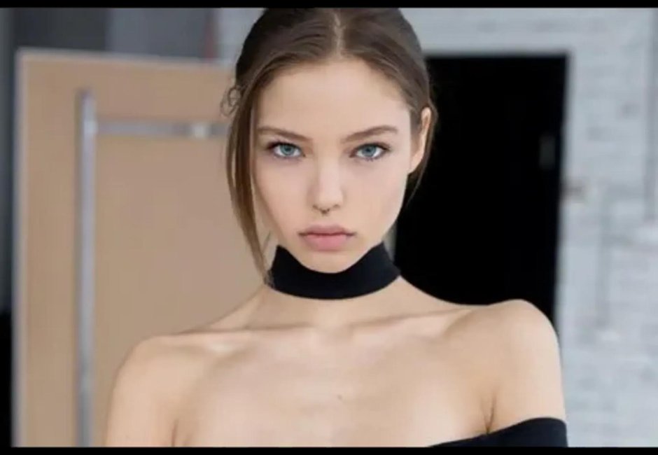 Алеся кафельникова биография