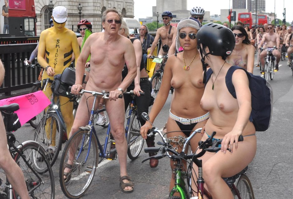 World naked bike ride wnbr brighton