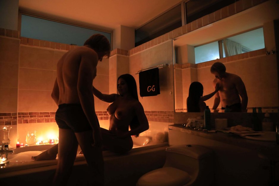 Групповуха в гостиничном номере