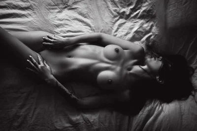 Лëгкая эротика