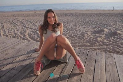 Катя кловер без трусиков