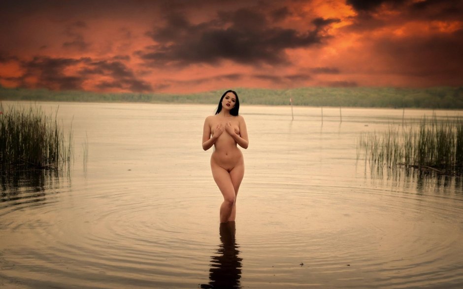 Полные девушки в стиле ню