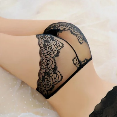 Чёрные кружевные трусы женские