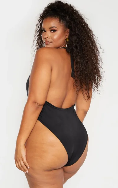 Купальники слитные женские