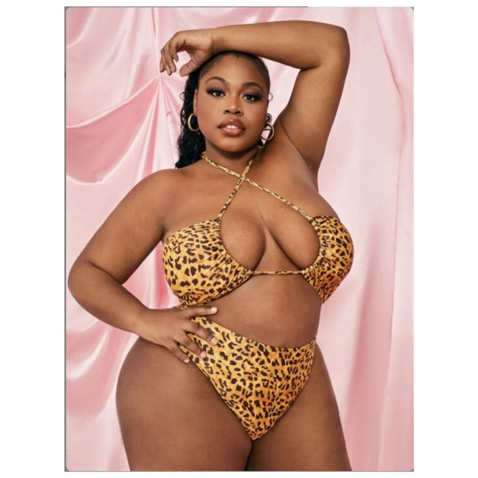 Купальники модные