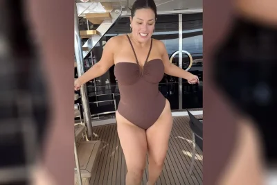 Модель кинг сайз эшли грэхем