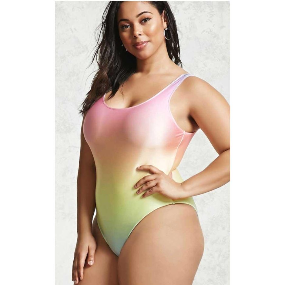 Стильные купальники для полных женщин