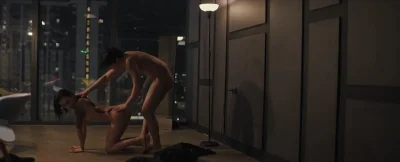 Откровенные сцены