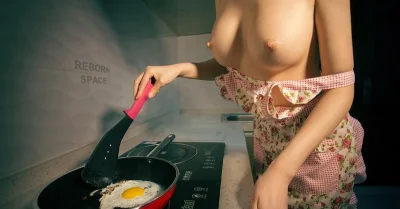 Готовка еды на голой бабе