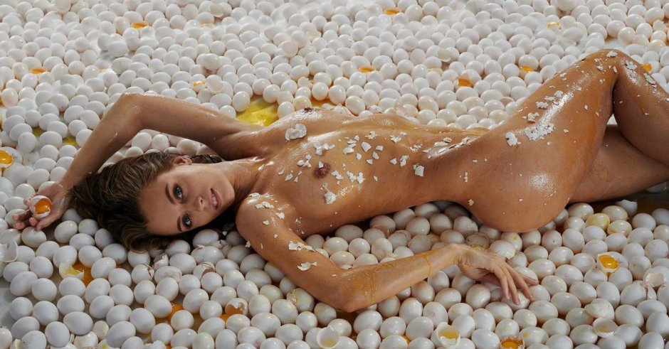 Яйца девушек