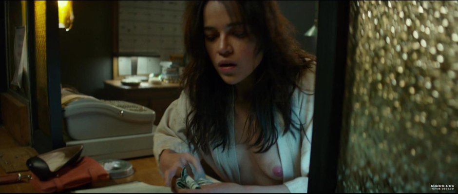 Мишель родригес в the assignment 2016