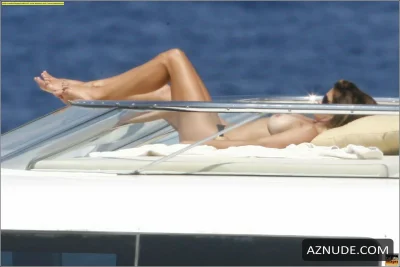 Синди кроуфорд топлес