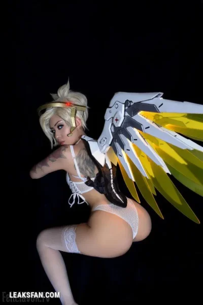 Ангел овервотч косплей