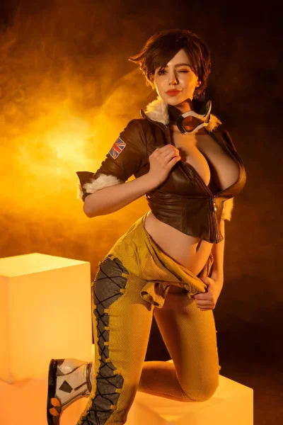 Овервотч косплей 18+