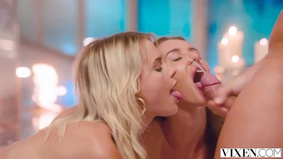 Секса втроем