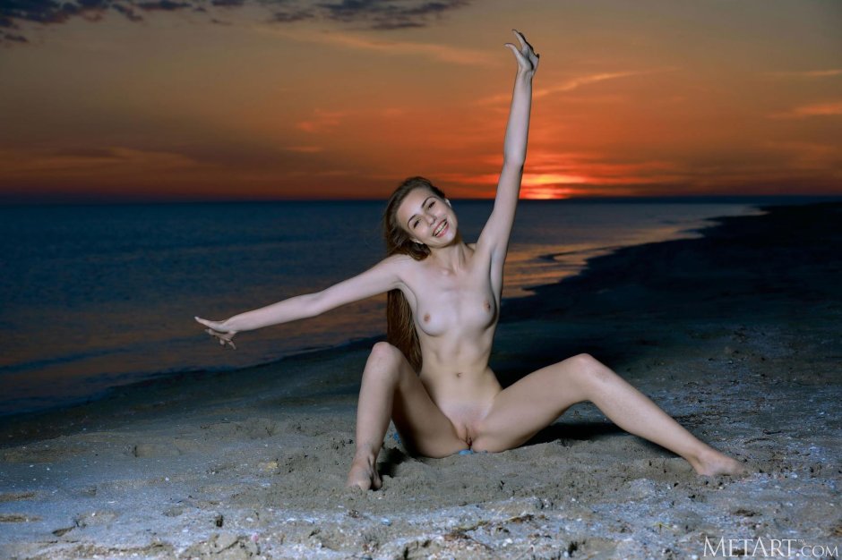 Elle tan раздевается фотосессия